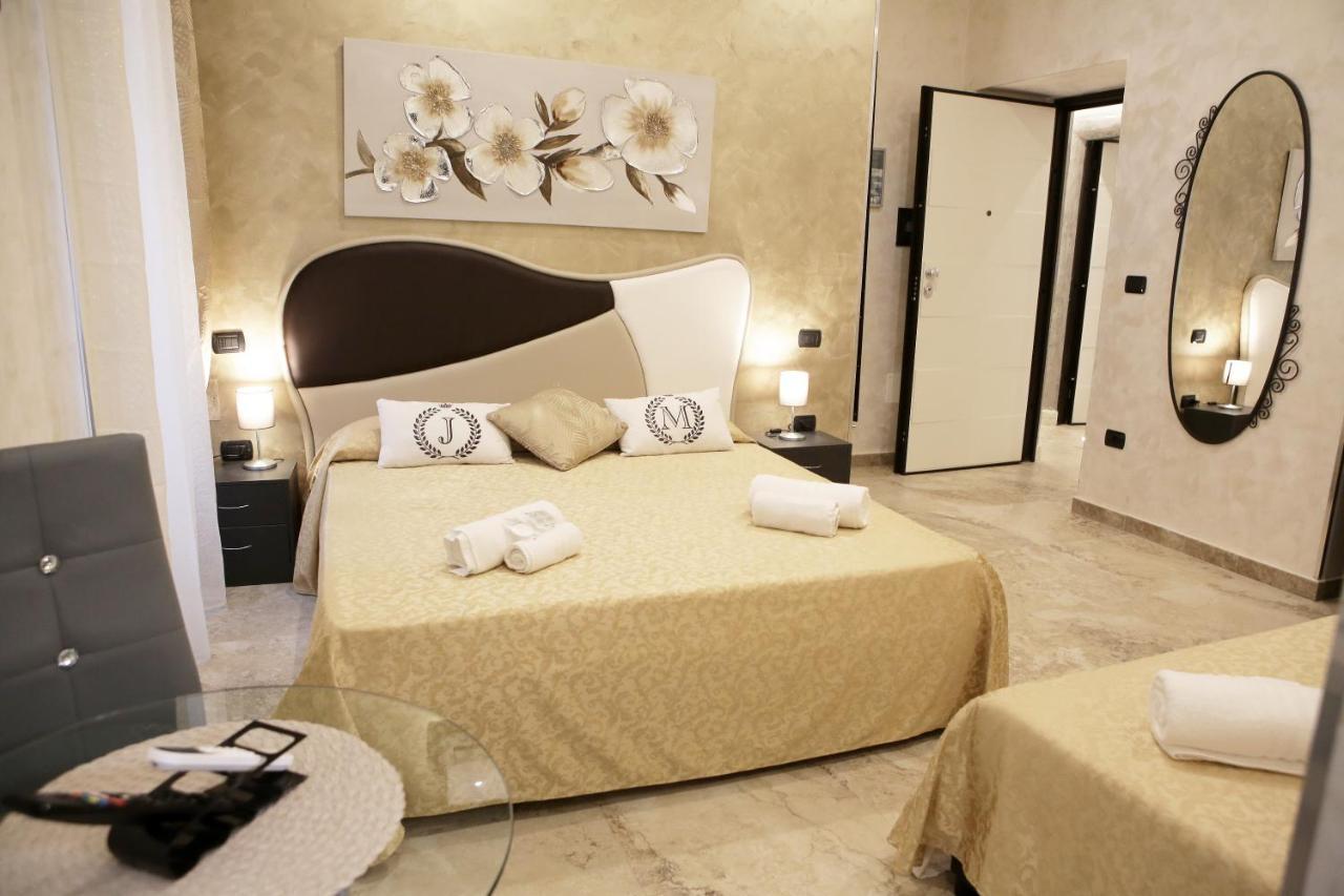 Jadore Monic Roma Exterior foto